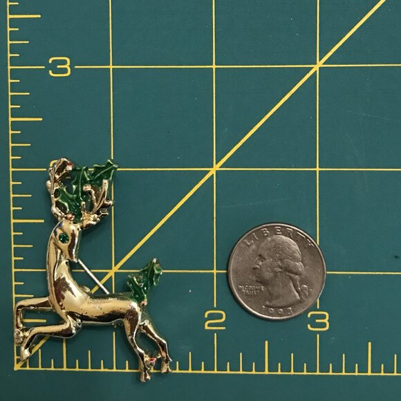 Christmas Brooch - Prancing Reindeer Signed Gerry's - Picture 4 of 5
